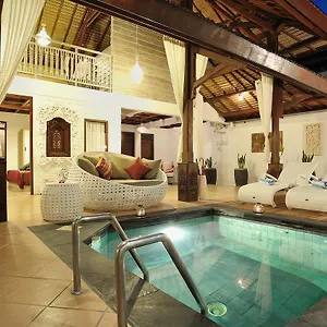  Villa Laksmana