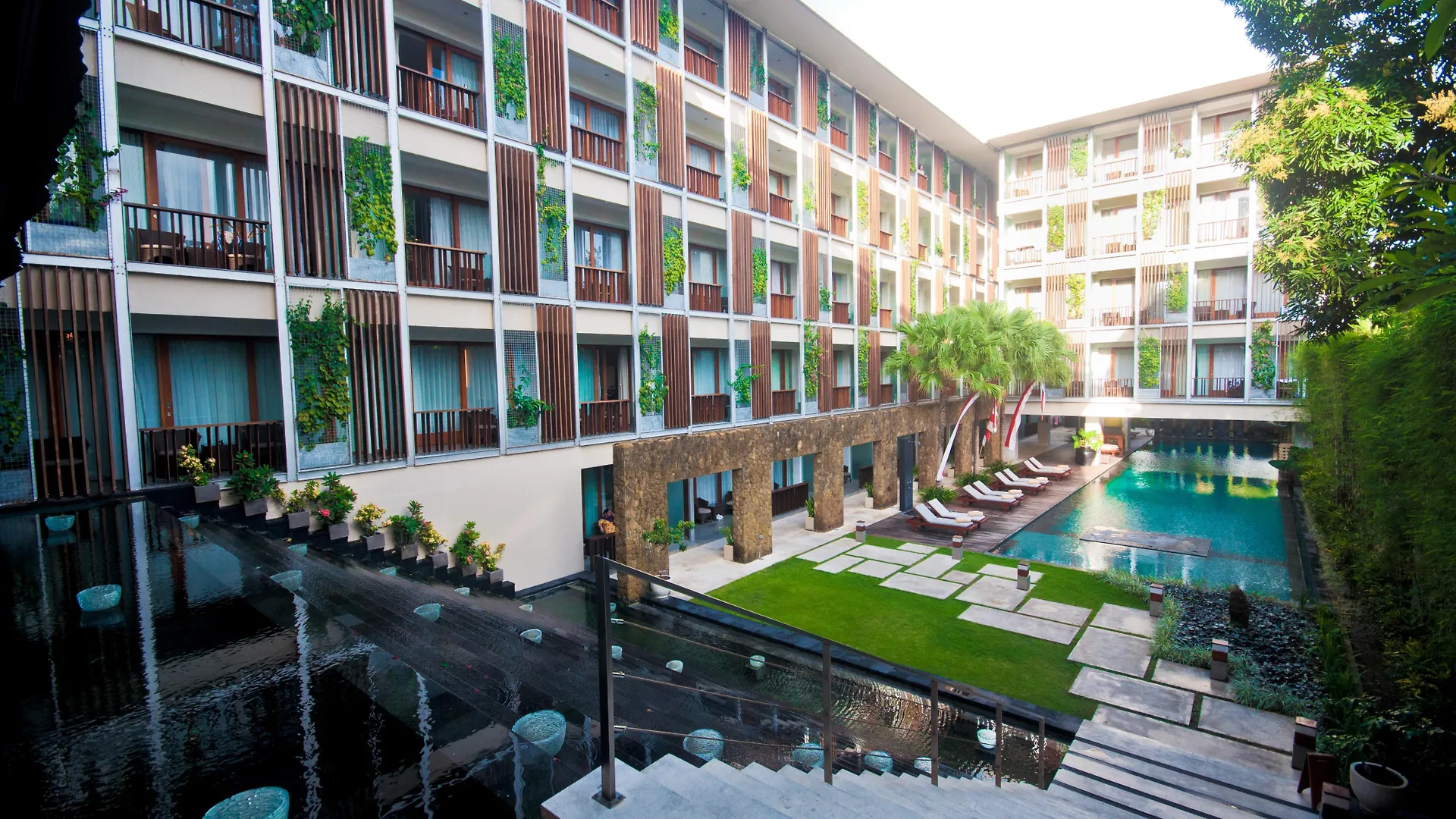 Hotel The Haven Bali Seminyak