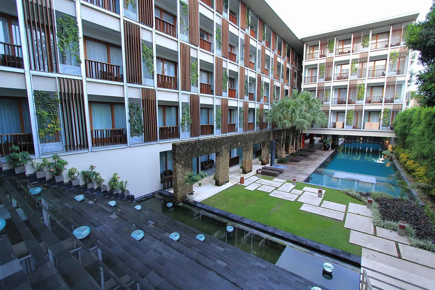 Hotel The Haven Bali Seminyak